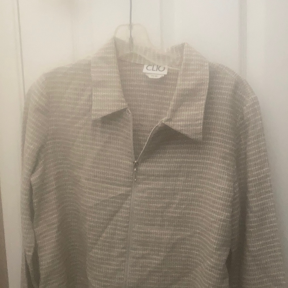 FINAL MARKDOWN Clio zip front unlined jacket medium